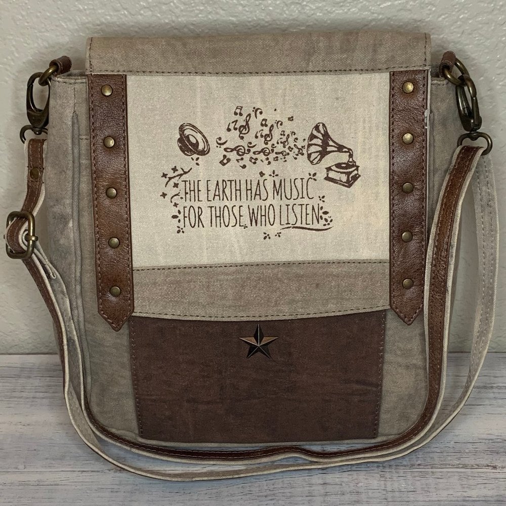 NWT The Earth Has Music... Bag by Daphne Bags